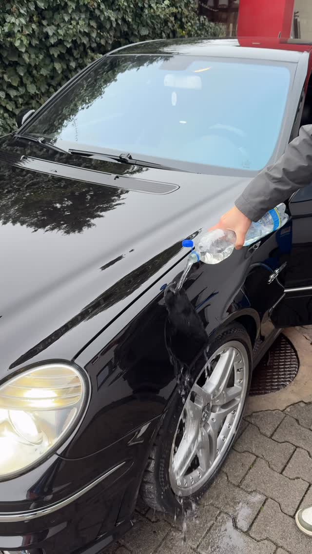 Hydrophober Lack nach der Keramikversiegelung bei MM-Carservice