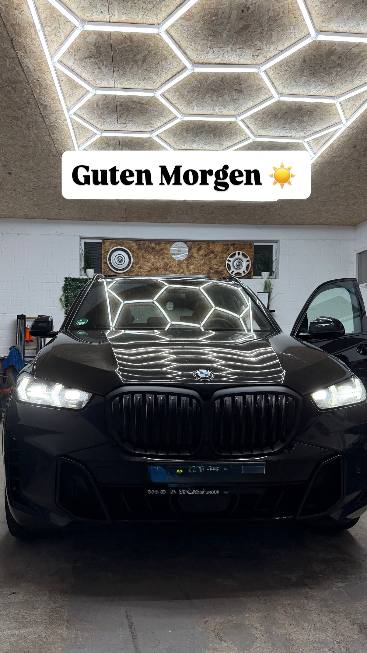 Fahrzeugheck nach der Komplettaufbereitung